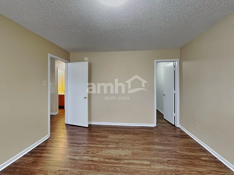 6904 Eagle Crossing Blvd — Photo 20