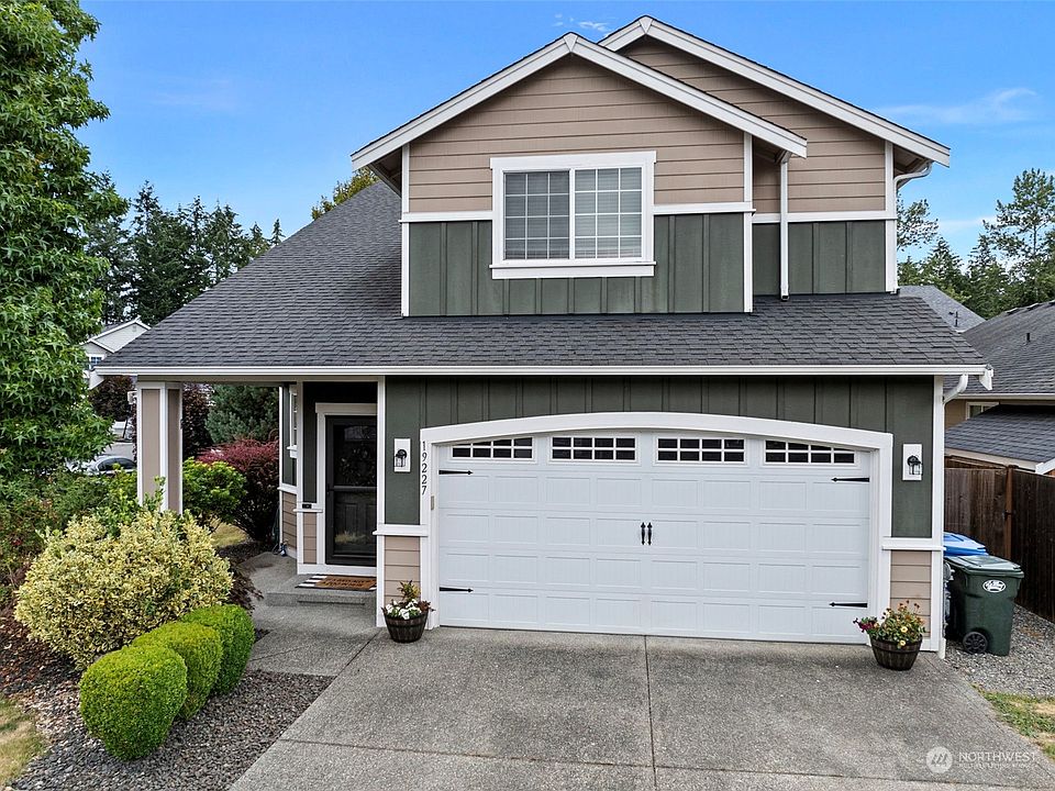 1st image of 19227 91st Avenue E