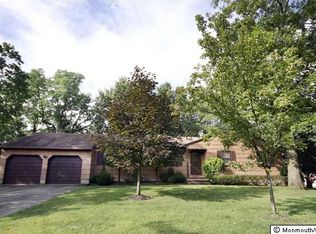 2 Emma Pl, Eatontown, NJ 07724