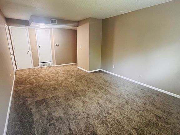 2nd image of 1413 W Maple Ave #1413L