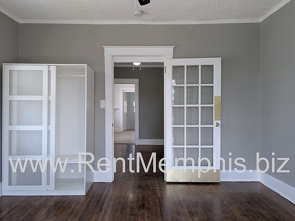 3rd image of 806 Maury St APT 3