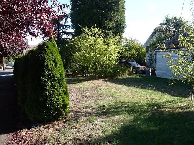 large double lot