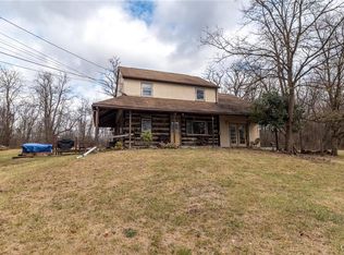 1805 Old Plains Rd, Pennsburg, PA 18073