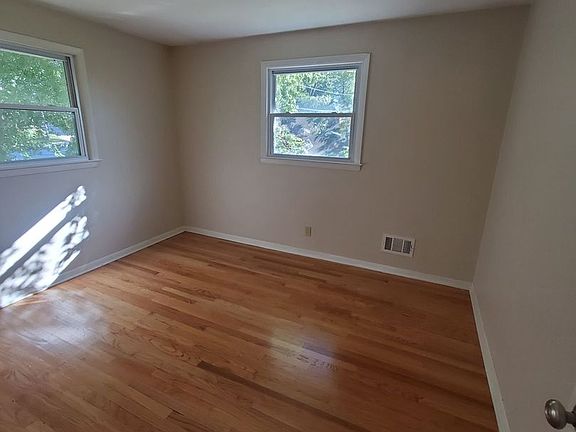 5th image of 508 Lakeview Ave APT 4