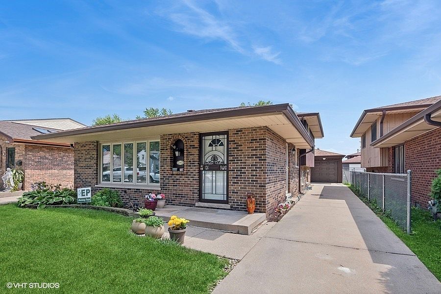 1st image of 2745 W 90th Pl