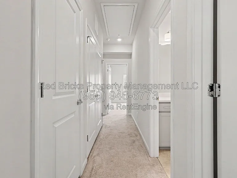 1420 Blanche St — Photo 20