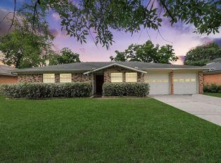 5815 Effingham Dr, Houston, TX 77035
