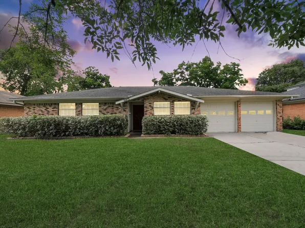 5815 Effingham Dr, Houston, TX 77035