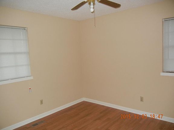5th image of 6107 Walden Ave