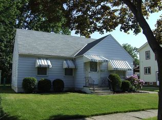 16614 Sedalia Ave, Cleveland, OH