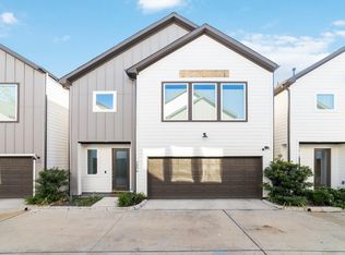 240 Julia St #D, Houston, TX 77022