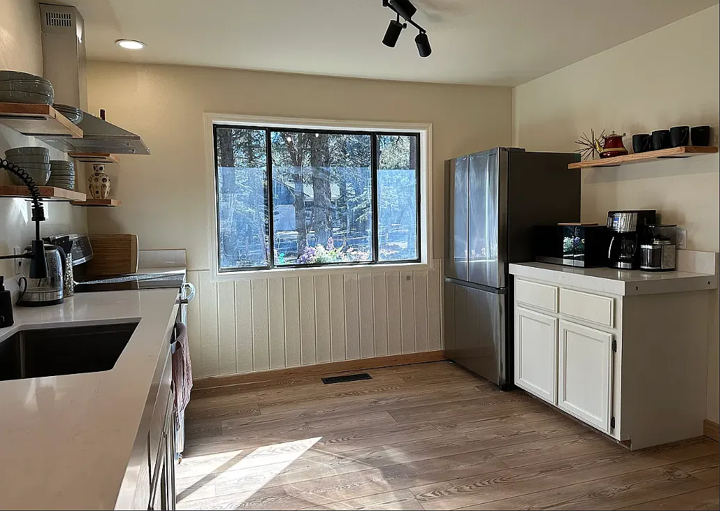2 bed, 2.5 bath, 1661 sqft, $2,350 — Photo 4