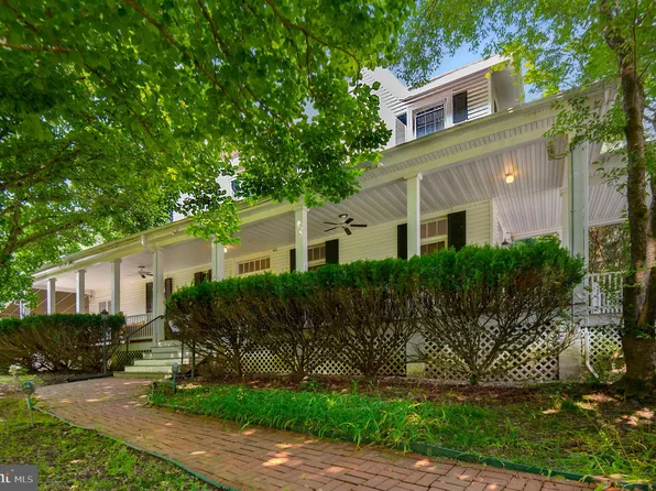 7511 Lhirondelle Club Rd, Towson, MD 21204