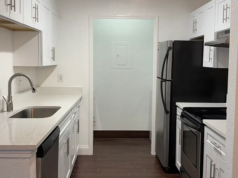 2550 N Alafaya Trl #5102 — Photo 2
