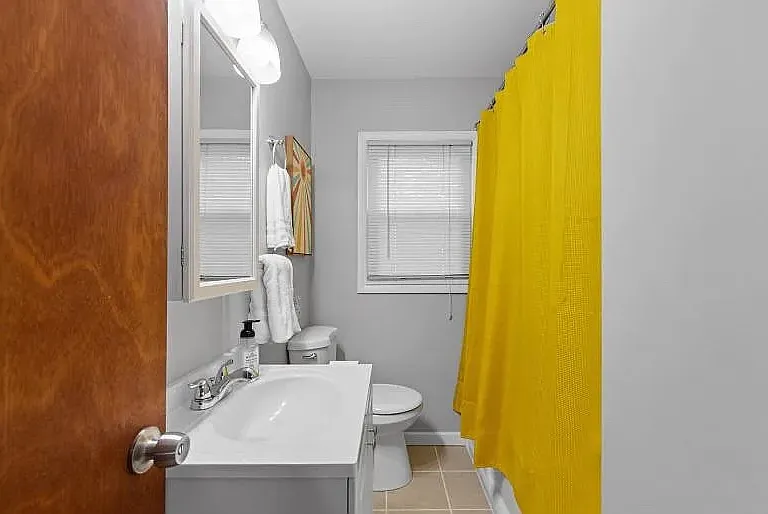 21629 Waldron St — Photo 10