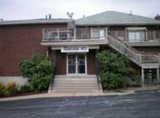 208 S 4th St, Hannibal, MO 63401