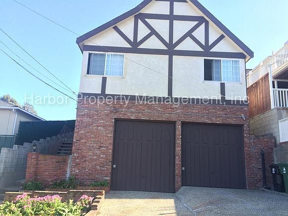 1st image of 664 1/2 W 21st St