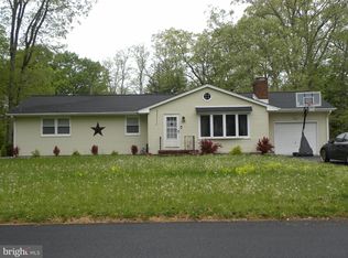 1088 McClain Dr, Vineland, NJ 08361