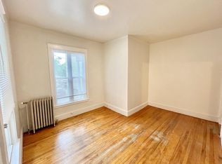 237 High St APT 3, Portland, ME 04101