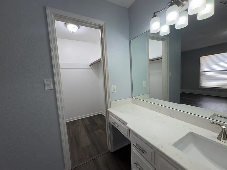 1 Surrey Cir — Photo 21