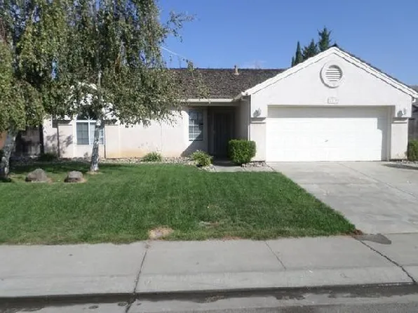 2249 Heritage Manor Dr, Riverbank, CA 95367