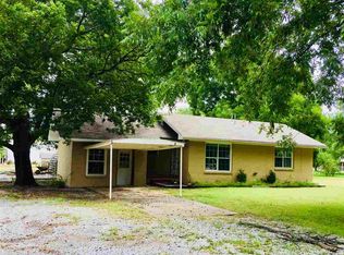 400 S 7th St, Davis, OK 73030