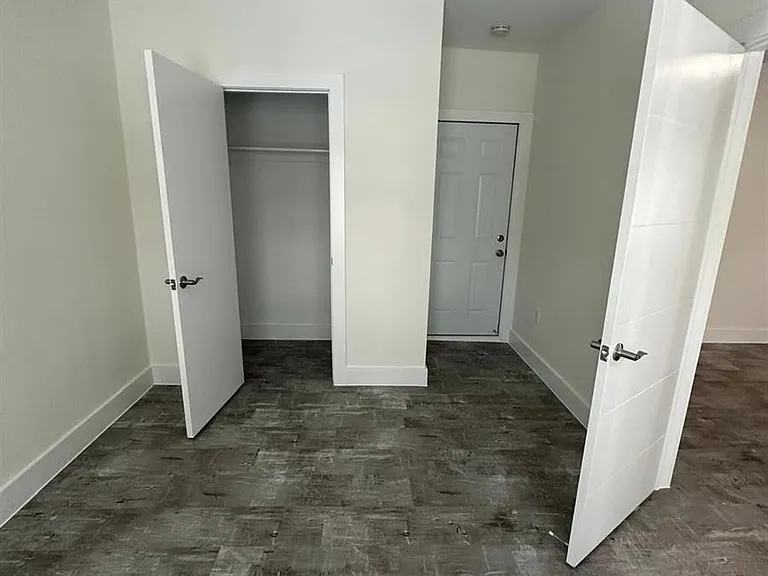 130 Antiquera Ave — Photo 5