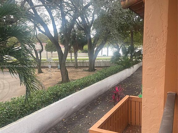 3rd image of 7101 Miami Lakes Dr APT Q22