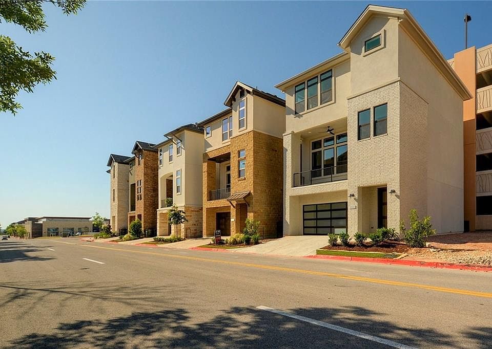 1st image of 13320 Galleria Cir