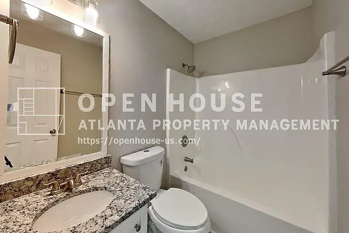 7240 Coral Lake Dr — Photo 18
