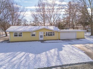 1101 David Dr, Normal, IL 61761