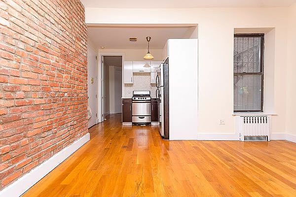 1st image of 1058 Bergen St #3RBB