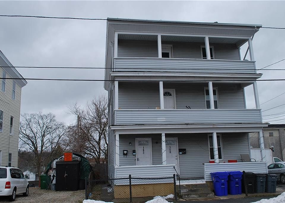 1st image of 160 Urban Ave