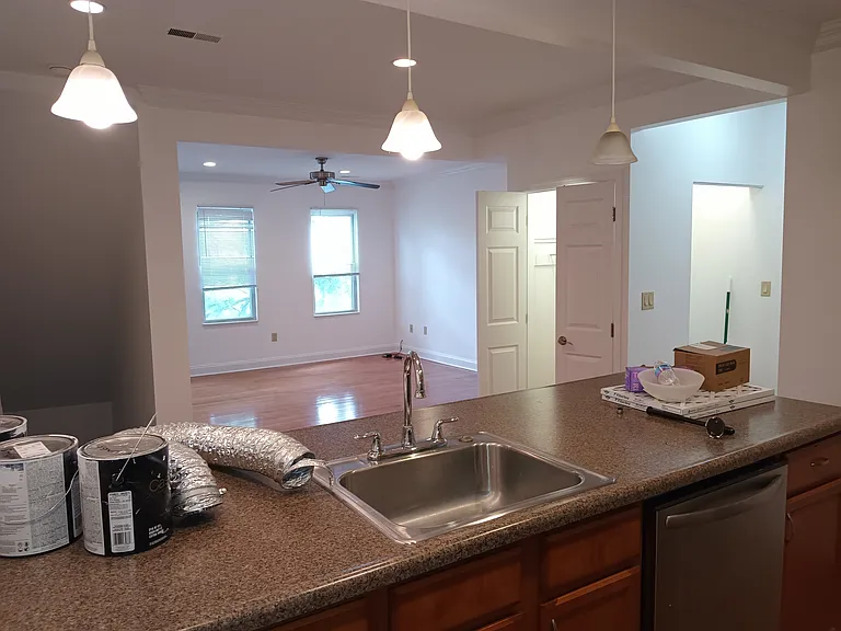 152 Hallock St #2 — Photo 3