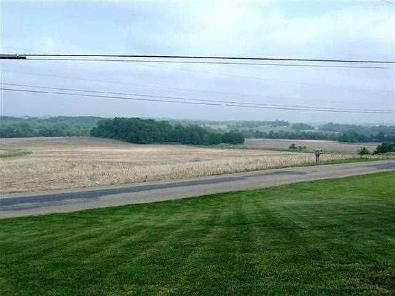 3rd image of 543 S County Road 200 E