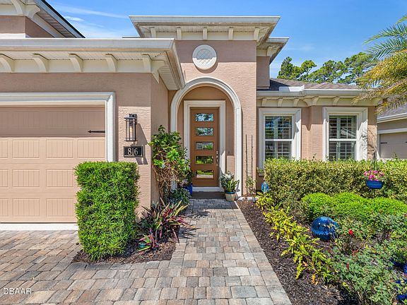 2nd image of 816 Creekwood Dr