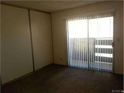 2nd bedroom with balcony