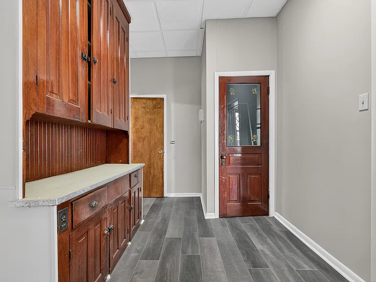 265-267 E Bertsch St #1 — Photo 5