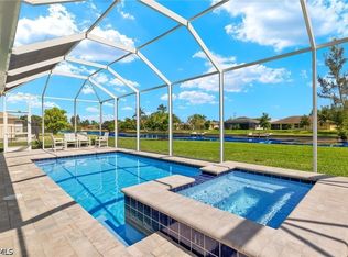 154 SE 20th St, Cape Coral, FL 33990