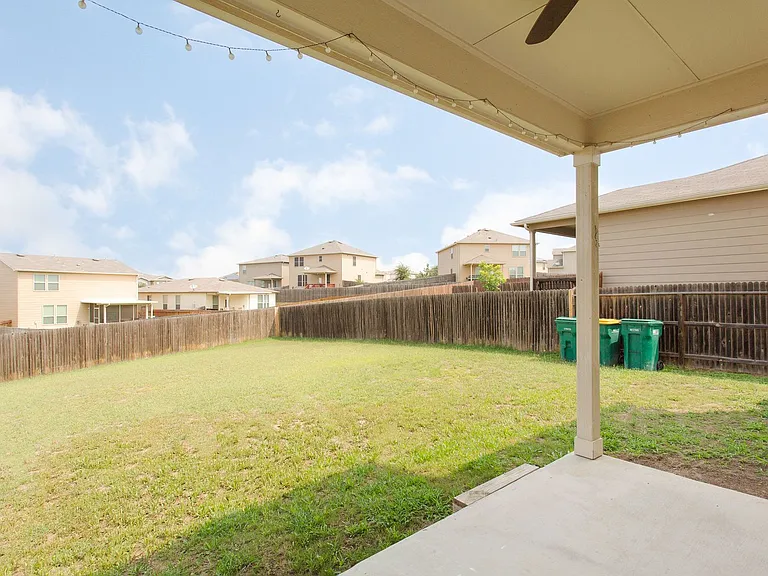 9342 Fisherman Port — Photo 36