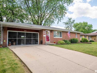 2312 W Overhill Rd, Peoria, IL, 61615