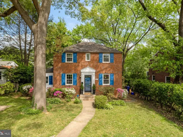 9409 Woodland Dr, Silver Spring, MD 20910