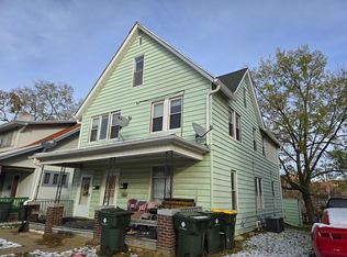 Rent Sux - 2122 Jones St, Sioux City, IA 51104
