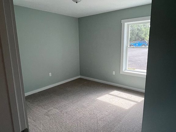 5th image of 661 Laporte Rd #1