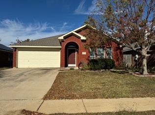 8353 Riversprings Dr, Hurst, TX 76053