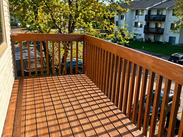 Fox Grove Apartments