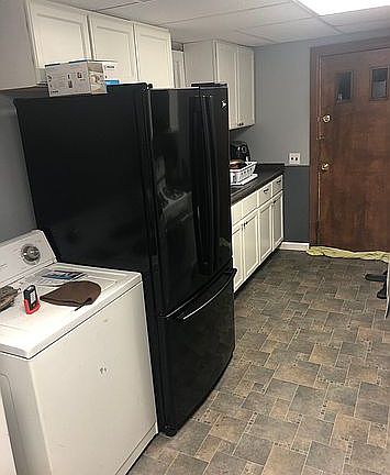 5th image of 413 N Vine St
