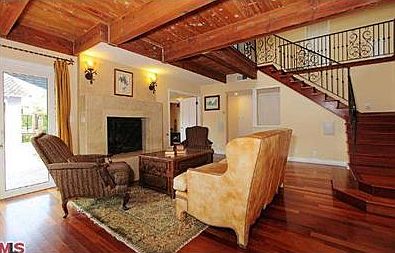 3rd image of 1613 Nelson Ave