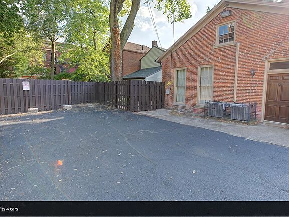 3rd image of 26 Brown St