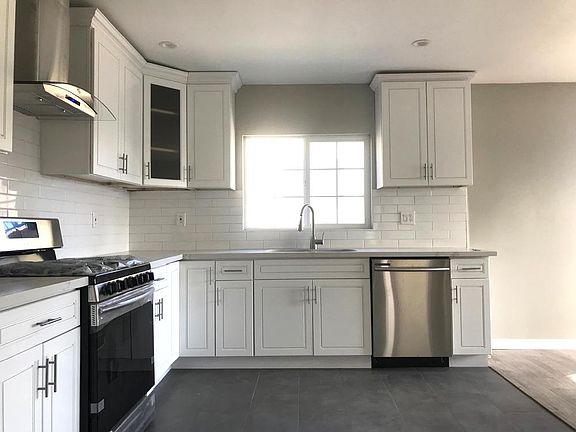 4th image of 3429 Chadwick Dr